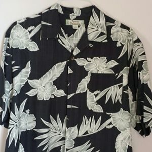Tommy Bahama 100 % silk camp shirt